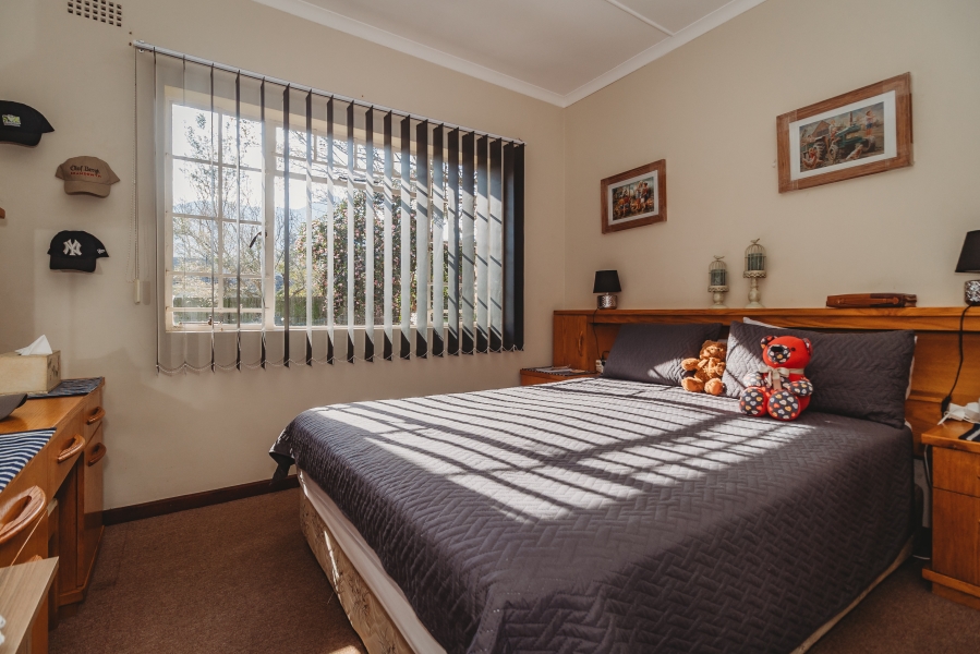 4 Bedroom Property for Sale in Heatherlands Western Cape